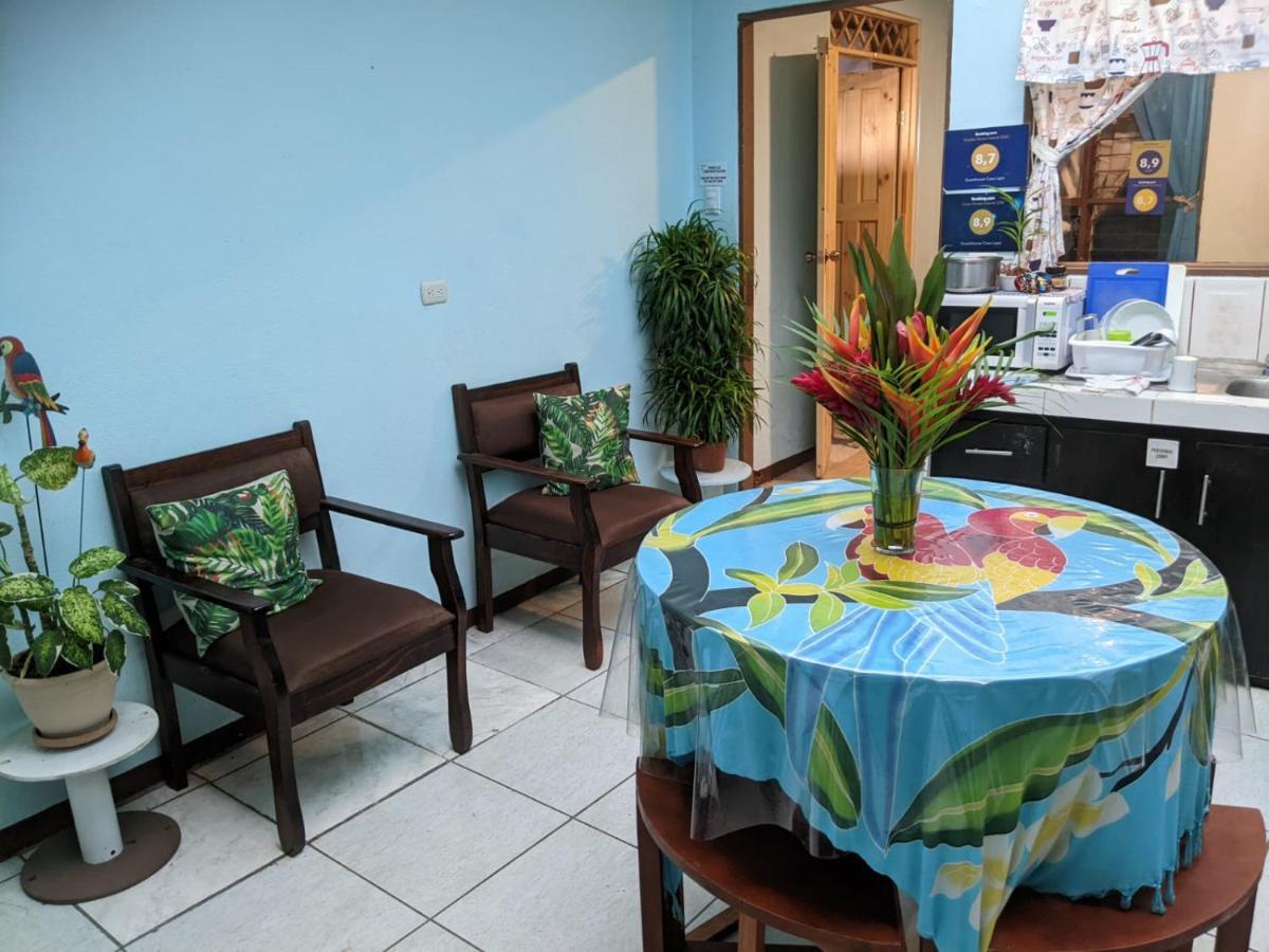 Guesthouse Casa Lapa2 Alajuela Ngoại thất bức ảnh